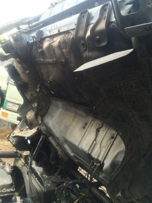 ขายNQRครัชซีใหญ่ ยาว 5,50 มราคาคุยกันได้