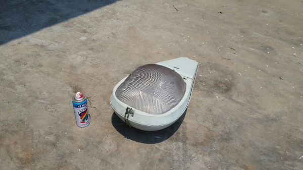 ขายโคมไฟถนน 250W สภาพดี พร้อมใช้ Body เป็น Aluminium