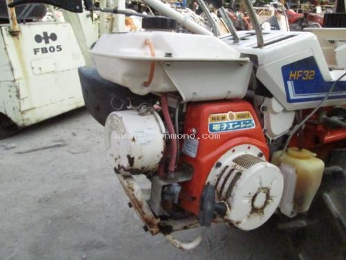 รถเกี่ยวข้าวเดินตาม KUBOTA HF32 รหัสสินค้า : 80802358 หรือเพิ่มเติมไดที่ www.nihonmono.com รถเกี่ยวข้าวเดินตาม KUBOTA HF32 รหัสสินค้า : 80802358 หรือเพิ่มเติมไดที่ www.nihonmono.com