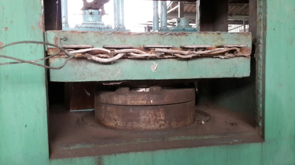 ขายเครื่องอัดยาง เก่าเก็บ ใช้งานได้