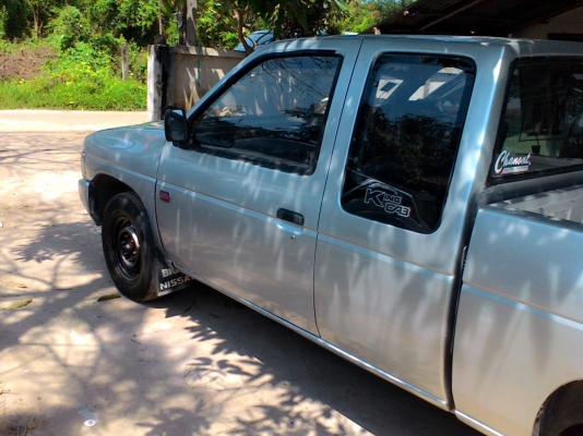 บิ๊กเอ็มแค 2.5ฝาแดง เครื่องแน่น แอร์เย็น สีดี พร้อมใช้งาน บิ๊กเอ็มแค 2.5ฝาแดง เครื่องแน่น แอร์เย็น สีดี พร้อมใช้งาน