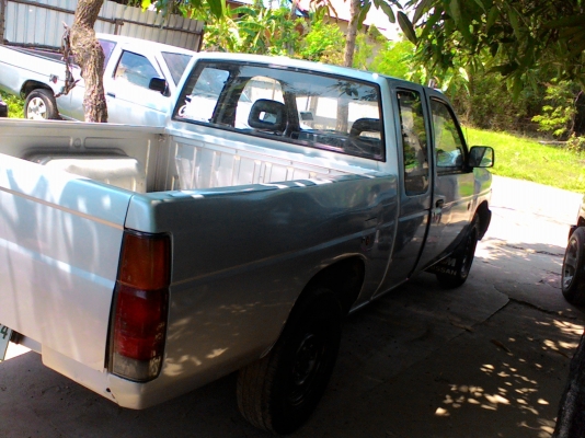 บิ๊กเอ็มแค 2.5ฝาแดง เครื่องแน่น แอร์เย็น สีดี พร้อมใช้งาน บิ๊กเอ็มแค 2.5ฝาแดง เครื่องแน่น แอร์เย็น สีดี พร้อมใช้งาน