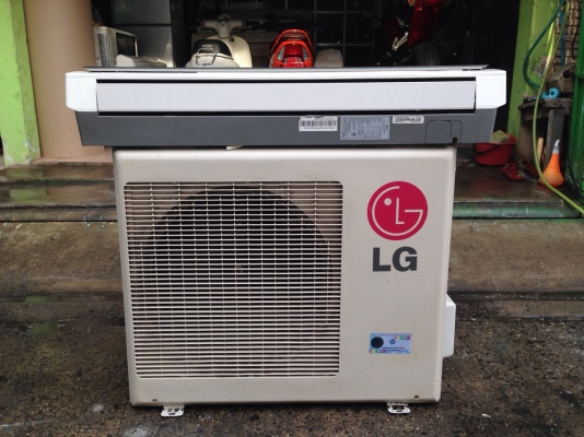 **** ขายแอร์ LG 12500 BTU ตัว TOP ****