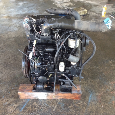 ขายเครื่อง (yanmar )ยันม่าร์3สูบเก่าญี่ปุ่นรุ่น 3tn100ขนาด 60แรงม้า สภาพสวยมากๆคับ