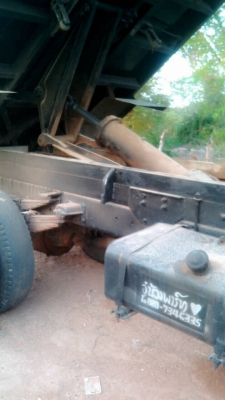 ขาย 6 ล้อดั้ม หัวยาว เครื่อง 6BD1 165 แรงม้า คัสซีสวยจัดตลอดเส้น พวงมาลัยพาวเวอร์ ดั้มดี ทะเบียนชุดโอนพร้อมโอนครับ