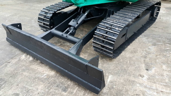 ขาย รถขุด KOMATSU รุ่น PC30-7- คันที่ 1 มือสอง นำเข้าญี่ปุ่น แทร็กเหล็กสวย มีให้เลือกหลายคัน สลักแน่น ทุกส่วน มือถือ/LINE ID : 0818753444 ขาย รถขุด KOMATSU รุ่น PC30-7- คันที่ 1 มือสอง นำเข้าญี่ปุ่น แทร็กเหล็กสวย มีให้เลือกหลายคัน สลักแน่น ทุกส่วน มือถือ/LINE ID : 0818753444