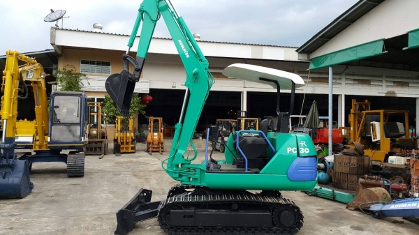 ขาย รถขุด KOMATSU รุ่น PC30-7- คันที่ 1 มือสอง นำเข้าญี่ปุ่น แทร็กเหล็กสวย มีให้เลือกหลายคัน สลักแน่น ทุกส่วน มือถือ/LINE ID : 0818753444 ขาย รถขุด KOMATSU รุ่น PC30-7- คันที่ 1 มือสอง นำเข้าญี่ปุ่น แทร็กเหล็กสวย มีให้เลือกหลายคัน สลักแน่น ทุกส่วน มือถือ/LINE ID : 0818753444