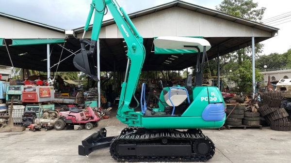 ขาย รถขุด KOMATSU รุ่น PC30-7- คันที่ 2 มือสอง นำเข้าญี่ปุ่น แทร็กเหล็กสวย มีให้เลือกหลายคัน สลักแน่น ทุกส่วน มือถือ/LINE ID : 0818753444 ขาย รถขุด KOMATSU รุ่น PC30-7- คันที่ 2 มือสอง นำเข้าญี่ปุ่น แทร็กเหล็กสวย มีให้เลือกหลายคัน สลักแน่น ทุกส่วน มือถือ/LINE ID : 0818753444