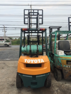 โฟล์คลิฟ TOYOTA รุ่น 7 ยก2ตัน3เมตร ติดแก๊ซเรียบร้อยแล้ว เกียร์ธรรมดา เครื่องดีเกียร์ดี 230,000 บาท 094-4267888 จะเด็ด โฟล์คลิฟ TOYOTA รุ่น 7 ยก2ตัน3เมตร ติดแก๊ซเรียบร้อยแล้ว เกียร์ธรรมดา เครื่องดีเกียร์ดี 230,000 บาท 094-4267888 จะเด็ด