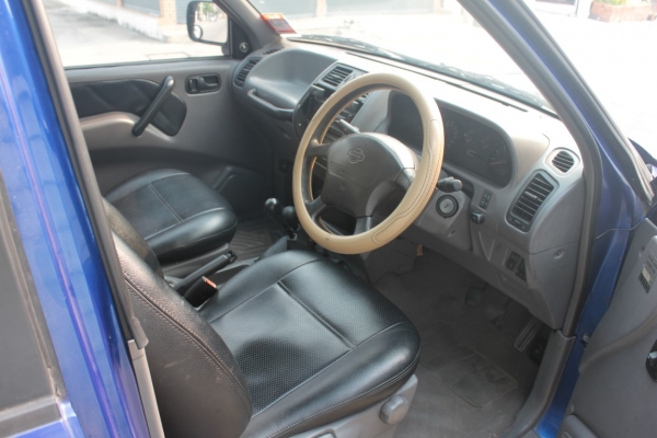 ินิสสัน TERRANO 2 เครื่องเดิม 2.4 เบนซิน 4WD เกียร์ธรรมดา ยกสูง ยางใหญ่.ขายถูกมาก รับแลกรถ