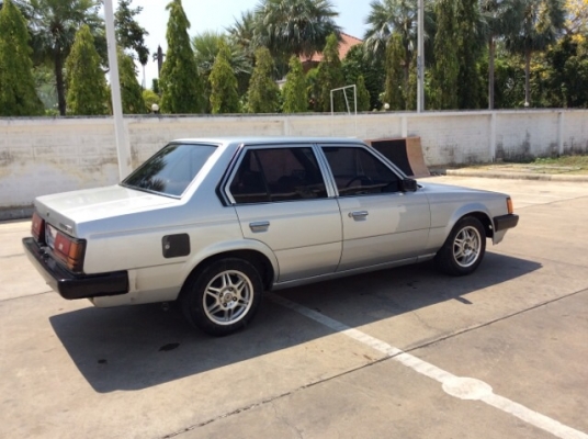 ขายรถโตโยต้า โคโรน่าหน้าแหลม เครื่องเดิม1.6 เกียร์ธรรมดา ติดแก๊สLPG ภายในเบาะสวยเดิมๆ แอร์เย็น วิทยุCDมีพร้อม ตัวถังเดิมๆสีมีริ้วรอย ไม่มีผุ แม็ก14 รถทรงเดิมดี ขับดีครับ พร้อมใช้