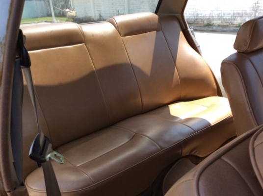 ขายรถโตโยต้า โคโรน่าหน้าแหลม เครื่องเดิม1.6 เกียร์ธรรมดา ติดแก๊สLPG ภายในเบาะสวยเดิมๆ แอร์เย็น วิทยุCDมีพร้อม ตัวถังเดิมๆสีมีริ้วรอย ไม่มีผุ แม็ก14 รถทรงเดิมดี ขับดีครับ พร้อมใช้