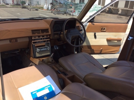 ขายรถโตโยต้า โคโรน่าหน้าแหลม เครื่องเดิม1.6 เกียร์ธรรมดา ติดแก๊สLPG ภายในเบาะสวยเดิมๆ แอร์เย็น วิทยุCDมีพร้อม ตัวถังเดิมๆสีมีริ้วรอย ไม่มีผุ แม็ก14 รถทรงเดิมดี ขับดีครับ พร้อมใช้