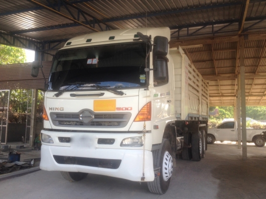 รถฮีโน่  10  ล้อดั้ม  330  แรงม้า.  ปี 54   สนใจติดต่อ 081 - 6079515