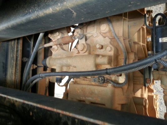 รถฮีโน่ 6 ล้อดั้ม 150 แรงม้า. ปี 55  ( รถวิ่ง 6x,xxx กม. )   สนใจติดต่อ 081 - 6079515