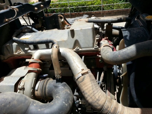 รถฮีโน่ 6 ล้อดั้ม 150 แรงม้า. ปี 55  ( รถวิ่ง 6x,xxx กม. )   สนใจติดต่อ 081 - 6079515