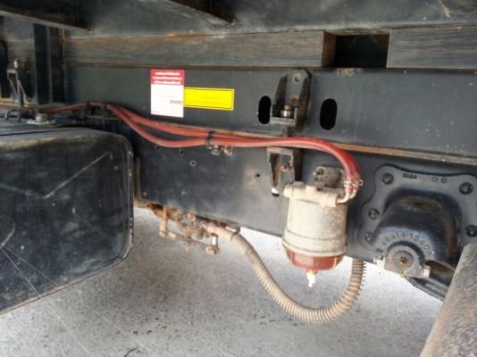 รถฮีโน่ 6 ล้อดั้ม 150 แรงม้า. ปี 55  ( รถวิ่ง 6x,xxx กม. )   สนใจติดต่อ 081 - 6079515