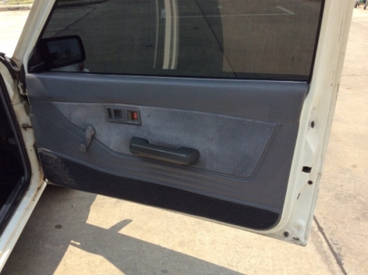 ขายรถมิตซูแชมป์ 3ประตู ปี92 เครื่องเดิม1.5 เกียร์ธรรมดา ติดแก๊ส LPG (ใช้ได้ 2ระบบ) เพาเวอร์ ภายในเบาะสวยเดิมๆสะอาดไม่มีขาด แอร์เย็น วิทยุCDพร้อม ตัวถังเดิมๆทรงสวยเดิม สีบางๆ ห้องเครื่องเดิมๆไม่มีชน รถขับดี ช่วงล่างดี พร้อมใช้งานครับ ขายรถมิตซูแชมป์ 3ประตู ปี92 เครื่องเดิม1.5 เกียร์ธรรมดา ติดแก๊ส LPG (ใช้ได้ 2ระบบ) เพาเวอร์ ภายในเบาะสวยเดิมๆสะอาดไม่มีขาด แอร์เย็น วิทยุCDพร้อม ตัวถังเดิมๆทรงสวยเดิม สีบางๆ ห้องเครื่องเดิมๆไม่มีชน รถขับดี ช่วงล่างดี พร้อมใช้งานครับ