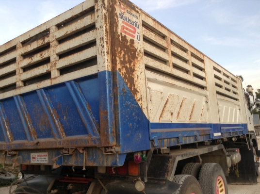 รถอีซูซุ 10 ล้อดั้ม FXZ  360 แรงม้า. ปี 55 ( ขายแม่ , ลูก. )   สนใจติดต่อ 081 - 6079515