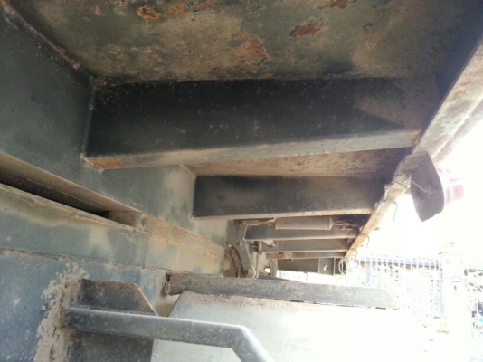 ขายหางพ่วง  สามมิต  3  เพลา. ยัด  ปี 47     สนใจติดต่อ  081 - 6079515