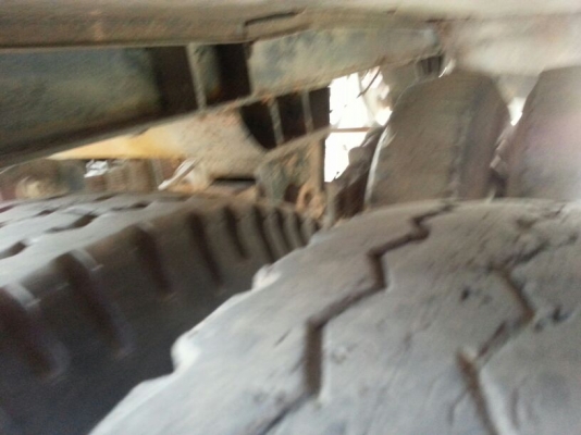 ขายหางพ่วง  สามมิต  3  เพลา. ยัด  ปี 47     สนใจติดต่อ  081 - 6079515