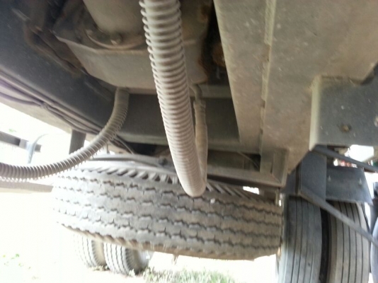 ขายหางพ่วง  สามมิต  2  เพลา. ปี 48   สนใจติดต่อ  081 - 6079515