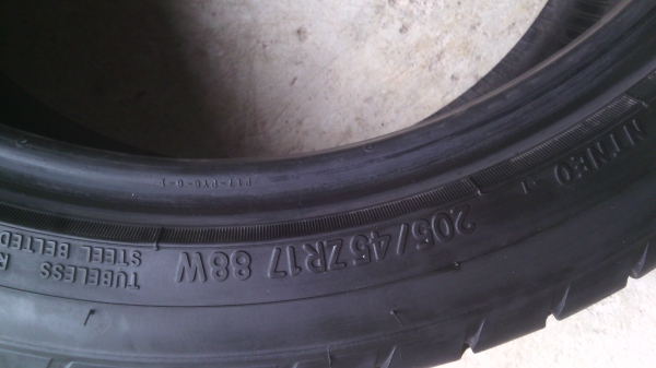 ขายยาง NITTO  NEO  GEN 205-45-17 88w  ปี10  1คู่