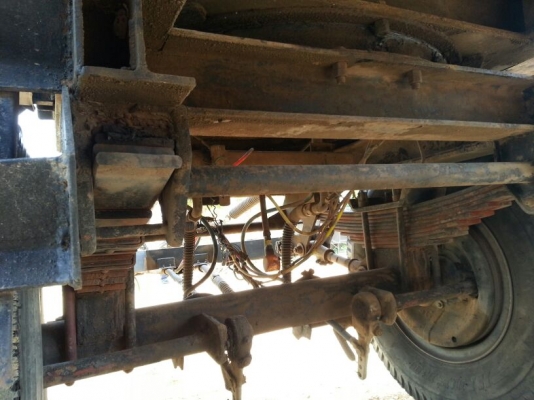 รถอีซูซุ 10 ล้อดั้ม FXZ  เปลื่ยนเครื่อง  270  แรงม้า. (  ขาวทำฟ้า. / ขาย แม่ , ลูก. )  สนใจติดต่อ 081 - 6079515