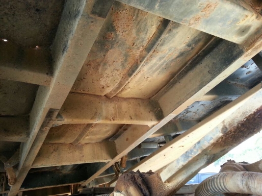 รถอีซูซุ 10 ล้อดั้ม FXZ  เปลื่ยนเครื่อง  270  แรงม้า. (  ขาวทำฟ้า. / ขาย แม่ , ลูก. )  สนใจติดต่อ 081 - 6079515