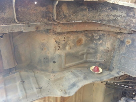 รถอีซูซุ 10 ล้อดั้ม FXZ  เปลื่ยนเครื่อง  270  แรงม้า. (  ขาวทำฟ้า. / ขาย แม่ , ลูก. )  สนใจติดต่อ 081 - 6079515