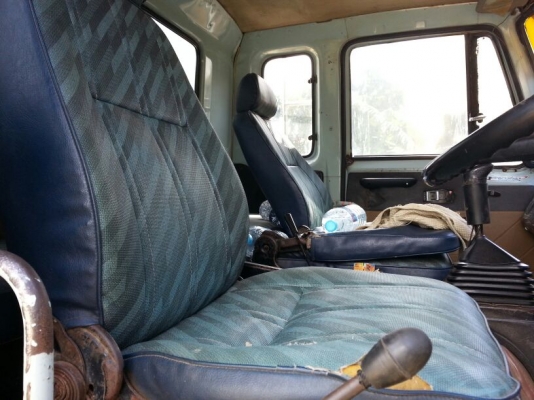 รถอีซูซุ 10 ล้อดั้ม FXZ  เปลื่ยนเครื่อง  270  แรงม้า. (  ขาวทำฟ้า. / ขาย แม่ , ลูก. )  สนใจติดต่อ 081 - 6079515