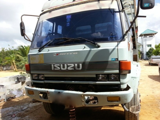 รถอีซูซุ 10 ล้อดั้ม FXZ  เปลื่ยนเครื่อง  270  แรงม้า. (  ขาวทำฟ้า. / ขาย แม่ , ลูก. )  สนใจติดต่อ 081 - 6079515