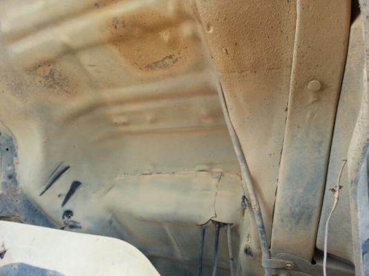 รถอีซูซุ 10 ล้อดั้ม FXZ  เปลื่ยนเครื่อง  270  แรงม้า. (  ขาวทำฟ้า. / ขาย แม่ , ลูก. )  สนใจติดต่อ 081 - 6079515