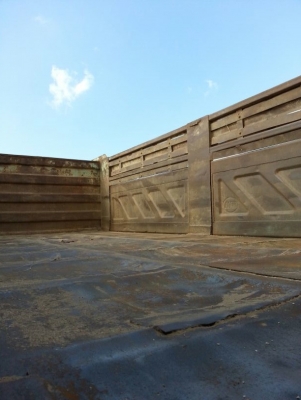 รถอีซูซุ 10 ล้อดั้ม FXZ  เปลื่ยนเครื่อง  270  แรงม้า. (  ขาวทำฟ้า. / ขาย แม่ , ลูก. )  สนใจติดต่อ 081 - 6079515