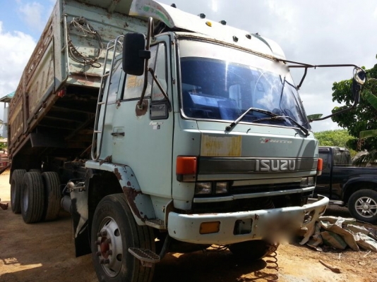 รถอีซูซุ 10 ล้อดั้ม FXZ  เปลื่ยนเครื่อง  270  แรงม้า. (  ขาวทำฟ้า. / ขาย แม่ , ลูก. )  สนใจติดต่อ 081 - 6079515