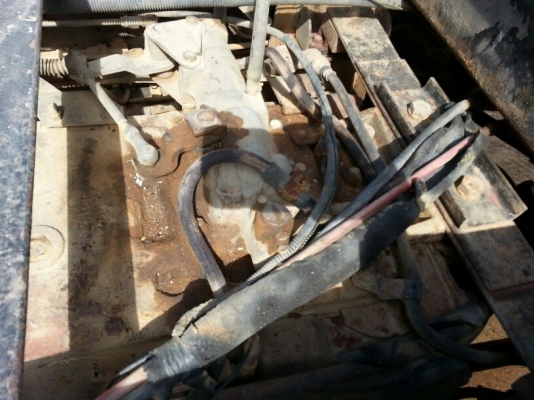 รถอีซูซุ 10 ล้อดั้ม FXZ  เปลื่ยนเครื่อง  270  แรงม้า. (  ขาวทำฟ้า. / ขาย แม่ , ลูก. )  สนใจติดต่อ 081 - 6079515