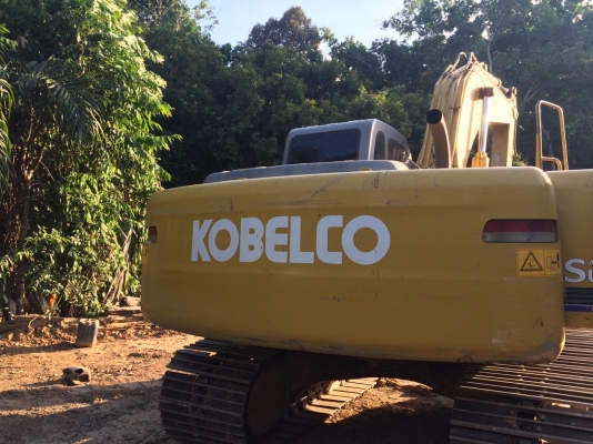 รถแบคโฮ KOBELCO  200 - YN - 10   ( รถทำงาน 12,000 ชม. )    สนใจติดต่อ  081 - 6079515