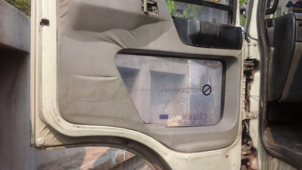 ขายรถสิบล้อรถนํ้ามันHINOFM3Mเครือง240แรง2เพลาถอดเพลา