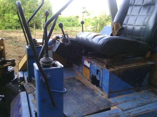 รถแบคโฮ KOMATSU  PC 20 - 5   สนใจติดต่อ  081 - 6079515