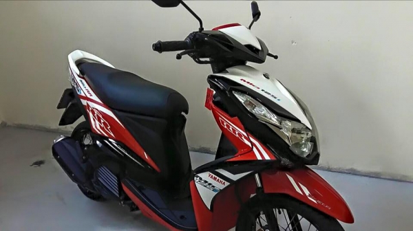MIO 125 i RR สีขาวแดง  รุ่นใหม่ล่าสุด รถเดือน พฤษภาคม ปี57 ไมล์ 2475 โล  แถม 2 รายการ 28900