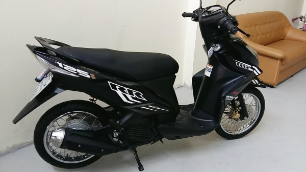 MIO 125 i RR สีดำ อมตะ รุ่นใหม่ล่าสุด รถเดือน มิถุนายน ปี57 ไมล์ 3 พันโล  แถม 2 รายการ 28900