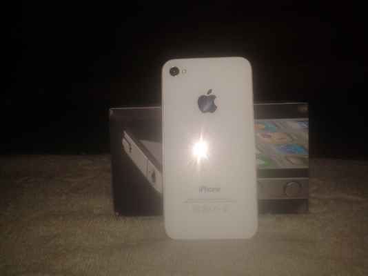 ไอโฟน 4  สภาพเหมือนใหม่