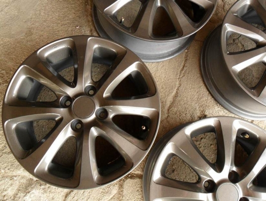 แม็กซิ่ง ขอบ15_4รู100 สีแม็กรถรุ่นใหม่(4วง3,800บ.)