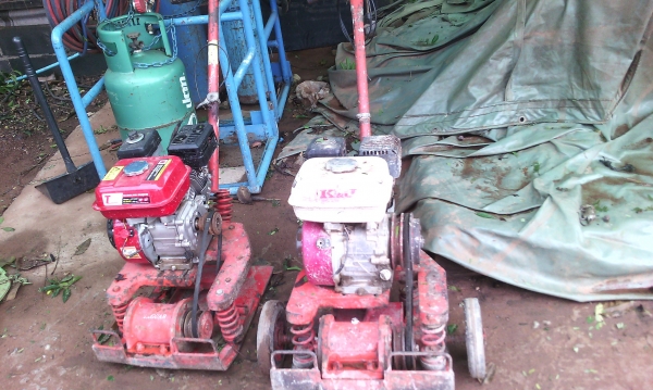 เครื่องตบดิน