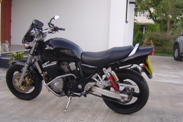 Suzuki 1200 Inazuma Greenbook Insurance 150000