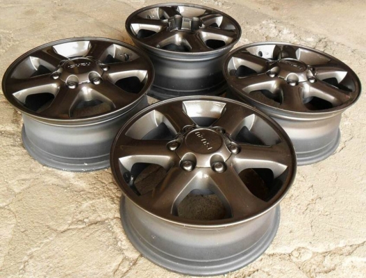 แม็กกระบะขอบ16แท้  6รู139 สีแม็กรถรุ่นใหม่(4วง3,800บ.)