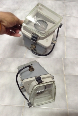 ขายสปอร์ทไลท์ข้างซ้าย  L   สำหรับ W129 และ E500 W124   ข้างซ้ายดวงเดียว  2000.-  สภาพสวย