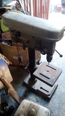 ขาย !! สว่านแท่นฮิตาชิ สภาพสวยเดิมๆ พร้อมใช้งาน