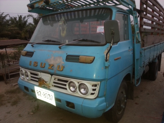 ต้องการขายรถหกล้อISZU100แรง