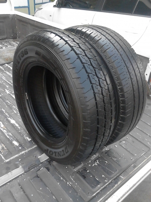 215/70R15 DUNLOP SP LT36 และ MICHELIN AGILIS มี 2 เส้น ยางสวย (ขอบ15 หายาก) TEL.081-427-3941 215/70R15 DUNLOP SP LT36 และ MICHELIN AGILIS มี 2 เส้น ยางสวย (ขอบ15 หายาก) TEL.081-427-3941